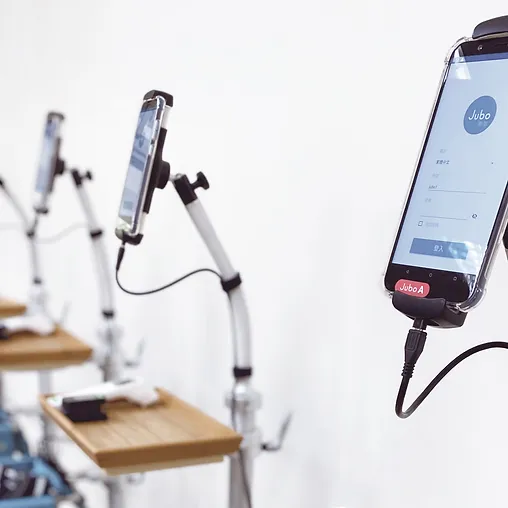 專利：照護推車