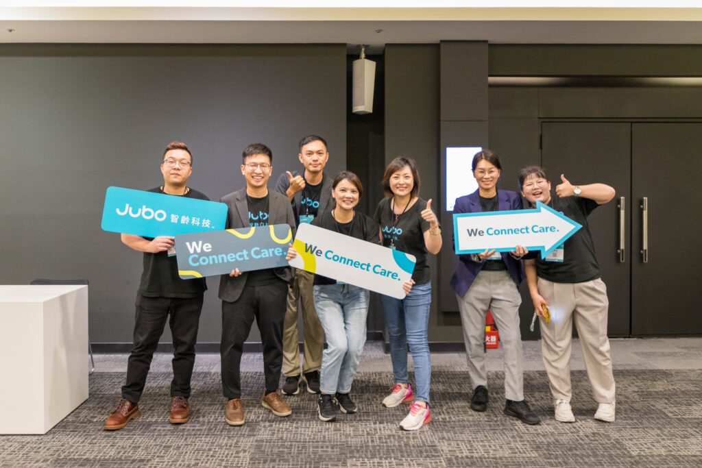 智齡業務團隊合照